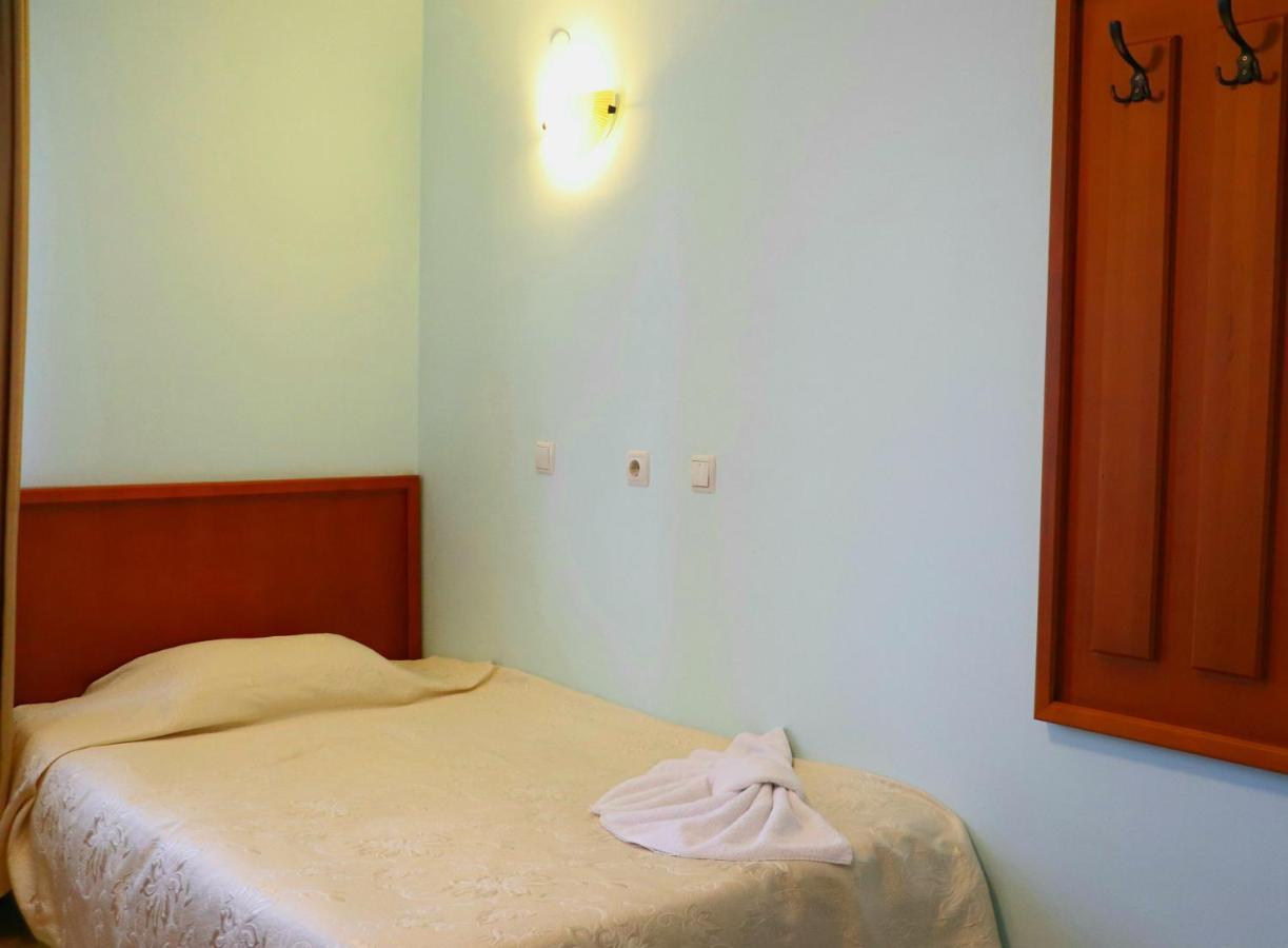 Family Hotel Nadine Банско Экстерьер фото