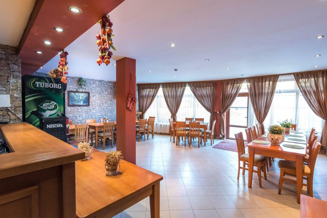 Family Hotel Nadine Банско Экстерьер фото