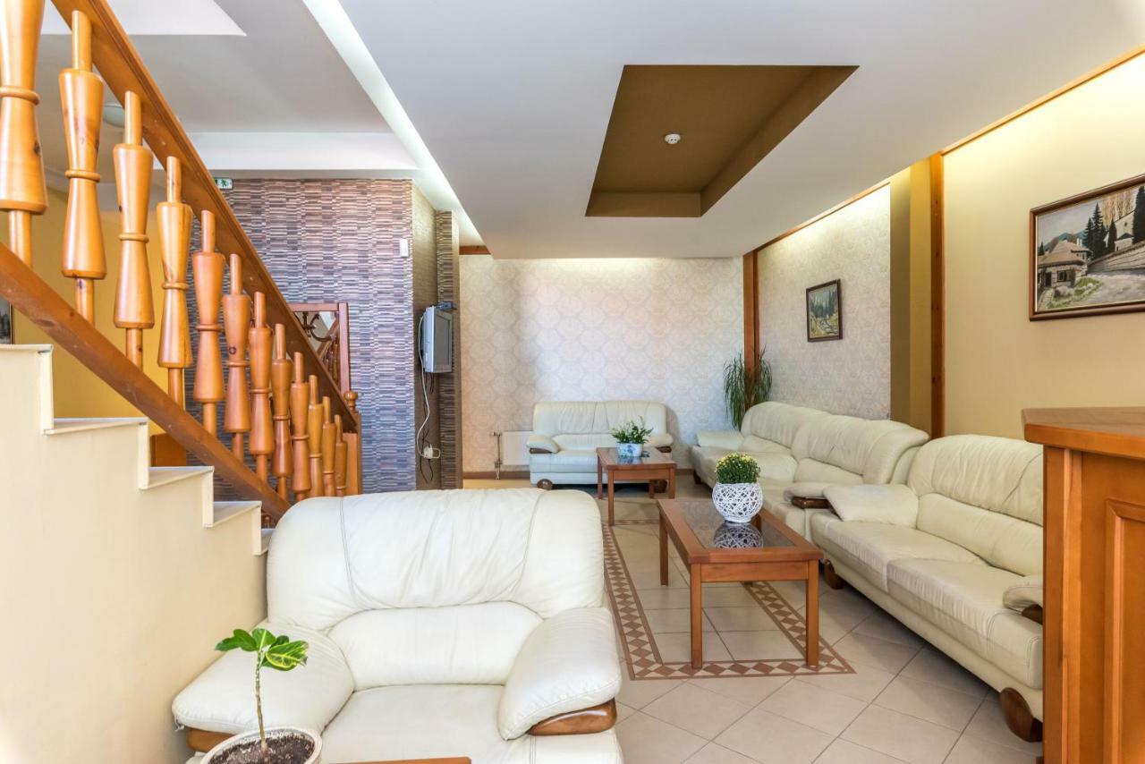 Family Hotel Nadine Банско Экстерьер фото