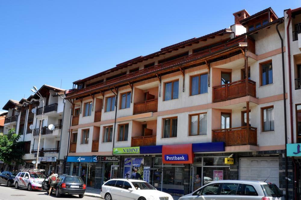 Family Hotel Nadine Банско Экстерьер фото